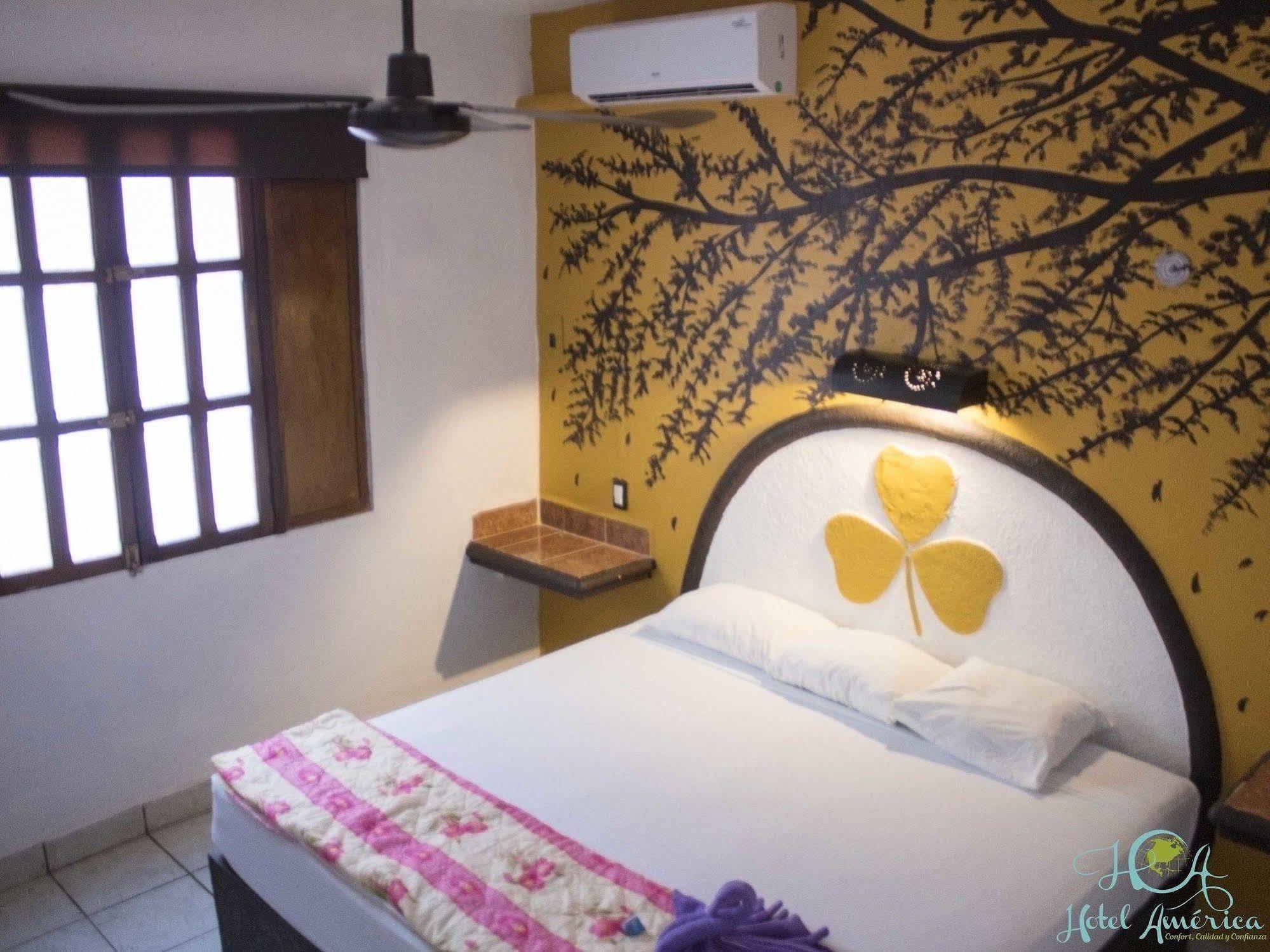 Hotel América 3*